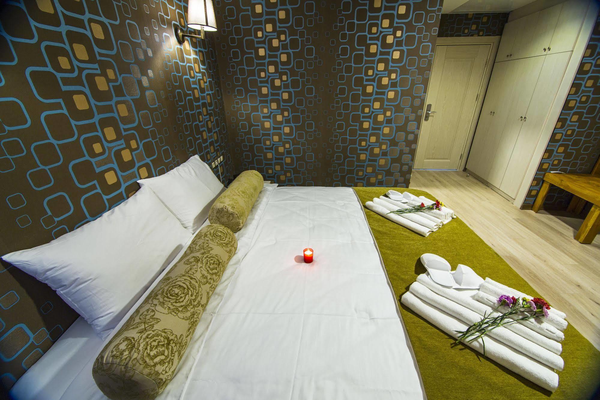 Kuzen Otel (Adults Only) Istanbul Bagian luar foto