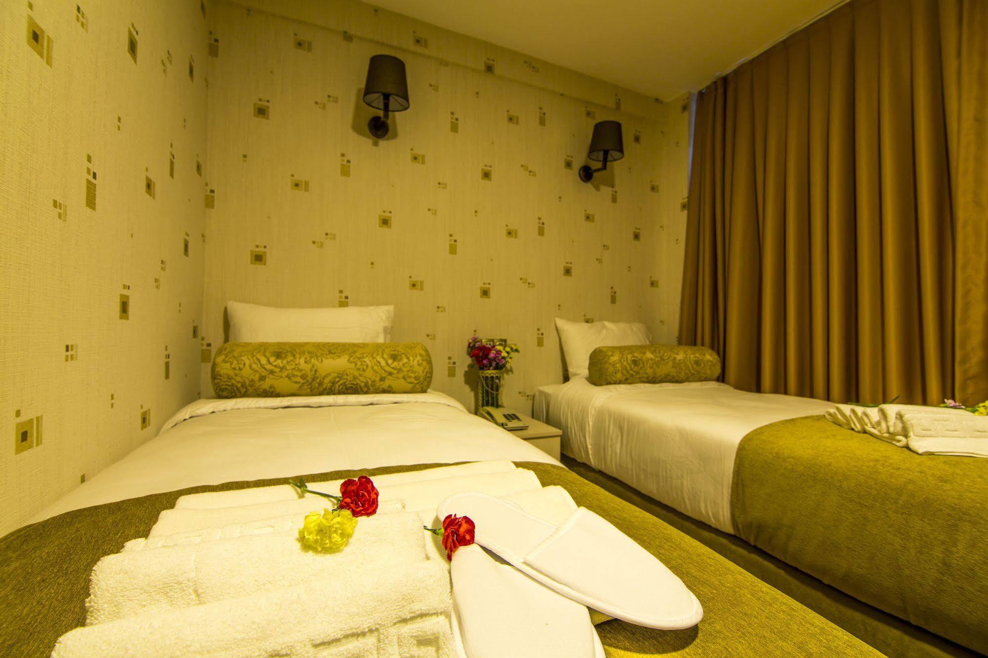 Kuzen Otel (Adults Only) Istanbul Bagian luar foto